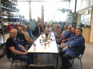 Landtagsabgeordneter Klaus Hoher bei Braunwarth Aufrollsysteme GmbH